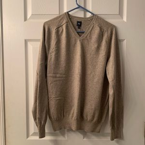GAP V-Neck Sweater